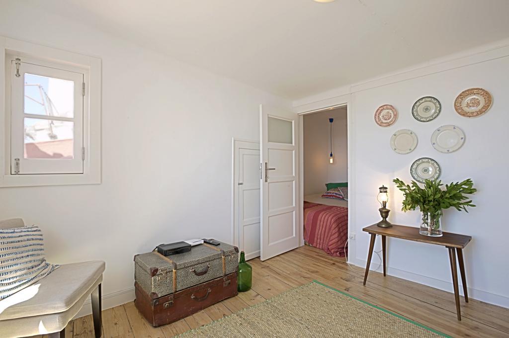 Stay Local In Alfama! Deolinda Central Home, Amazing View Lisboa Habitación foto